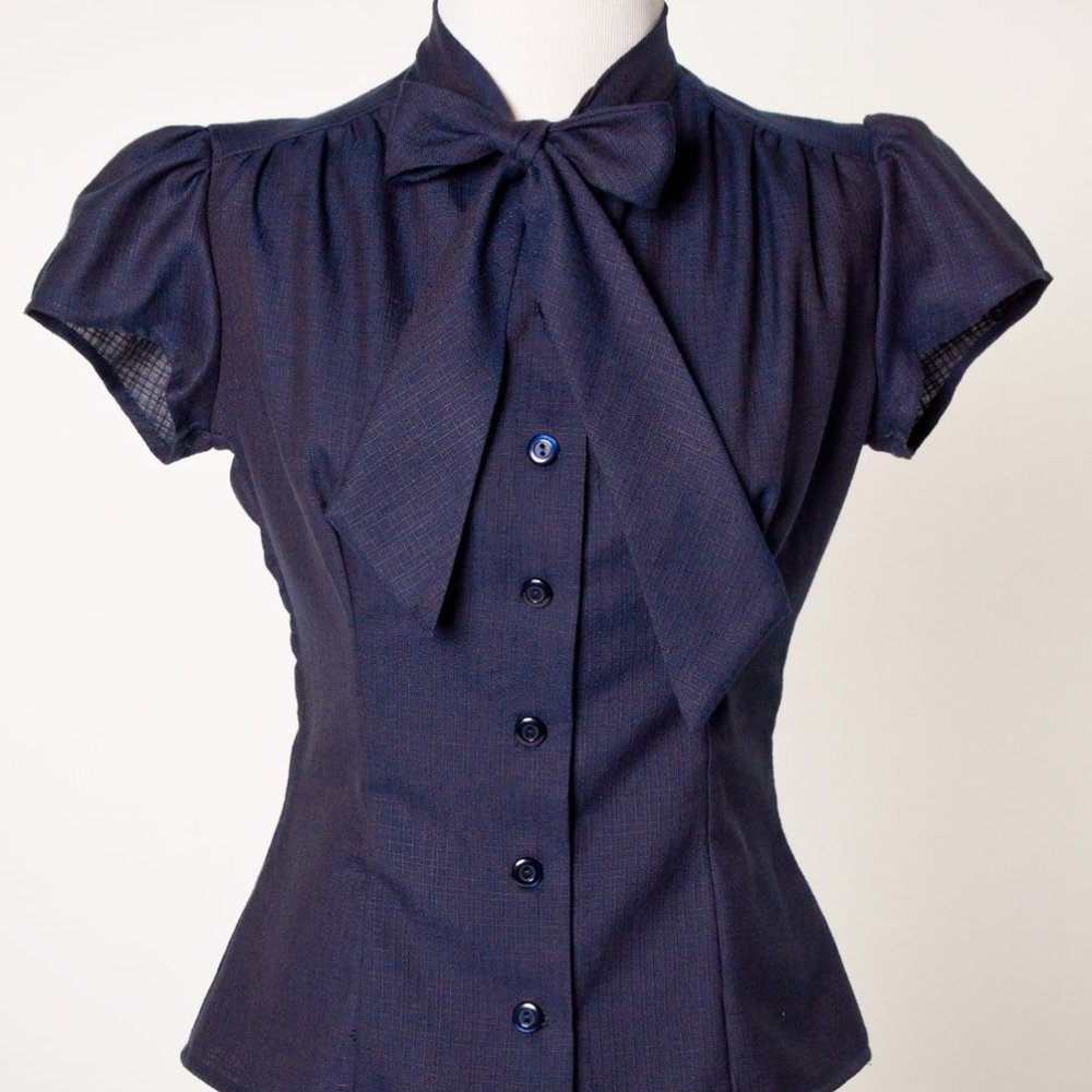 Heart of Haute Estelle Blouse - Black